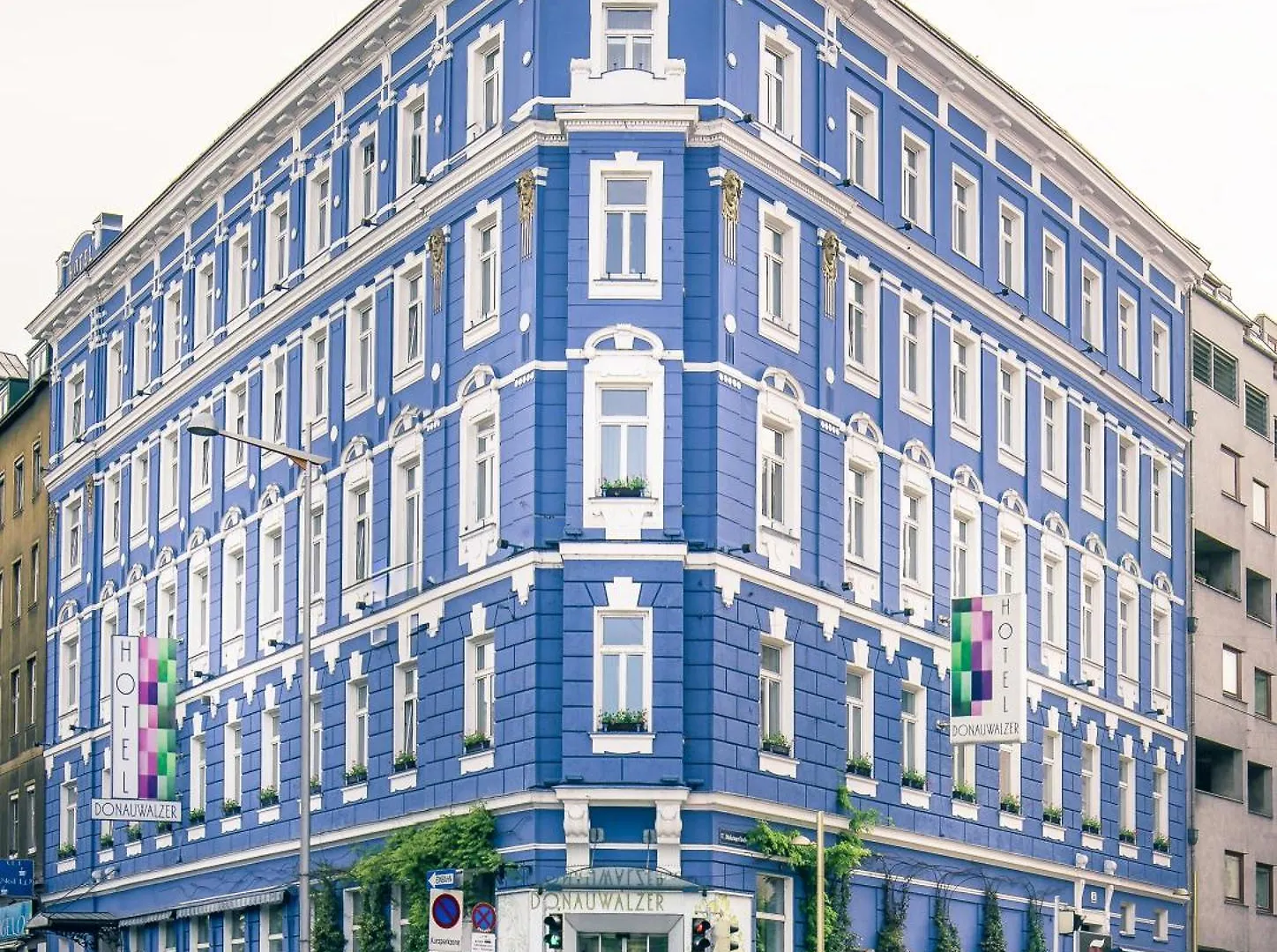 *** Otel Boutiquehotel Donauwalzer Viyana Avusturya