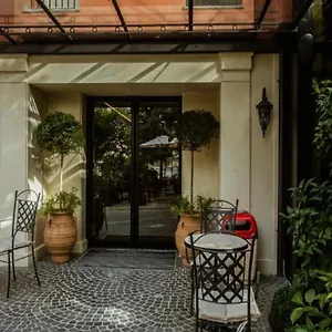 **** Otel Ebel Boutique Arnavutluk