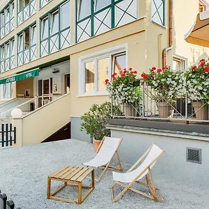 Astoria 3*, Solnohrad Rakousko