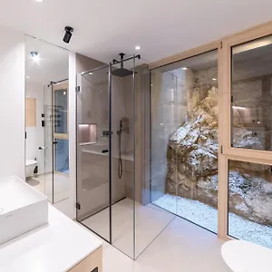 Apartment Rock 