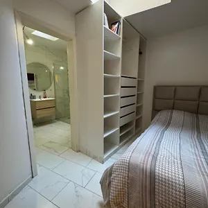Appartement Yacine Gadio 