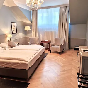 Kaerntnerhof Otel