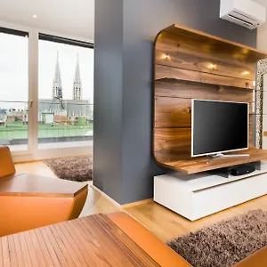  Appartement Votivpark Serviced