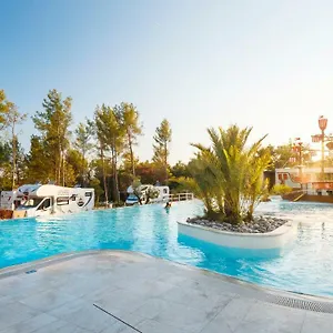 Mobile Homes Santa Marina, Lanterna 5*, Tar-Vabriga Horvátország