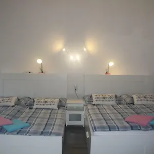 Apartment Pazmaniten