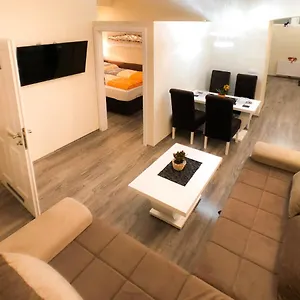 Apartment Deluxe