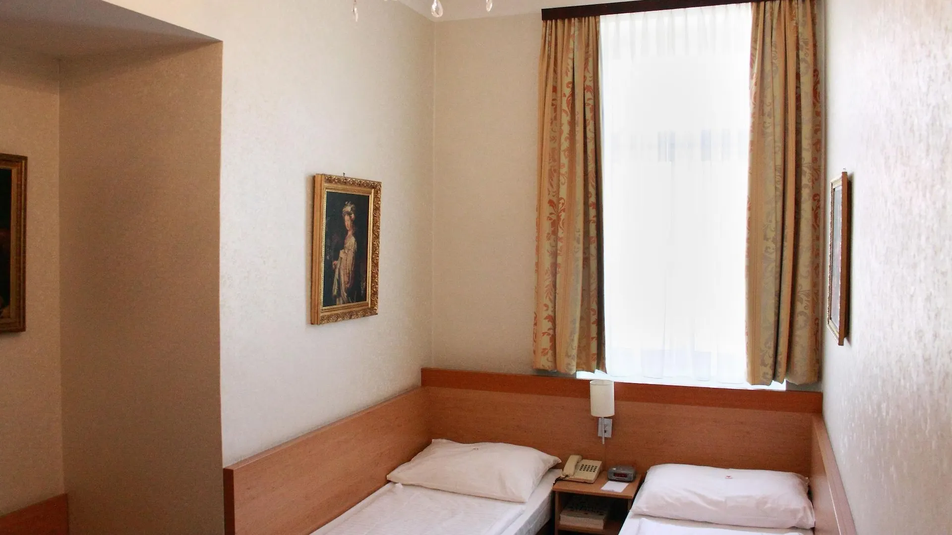 Boutiquehotel Donauwalzer Vienna Hotel