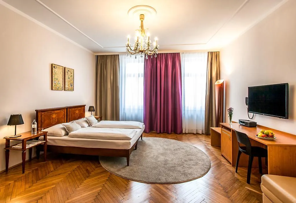 וינה Boutiquehotel Donauwalzer אוסטריה